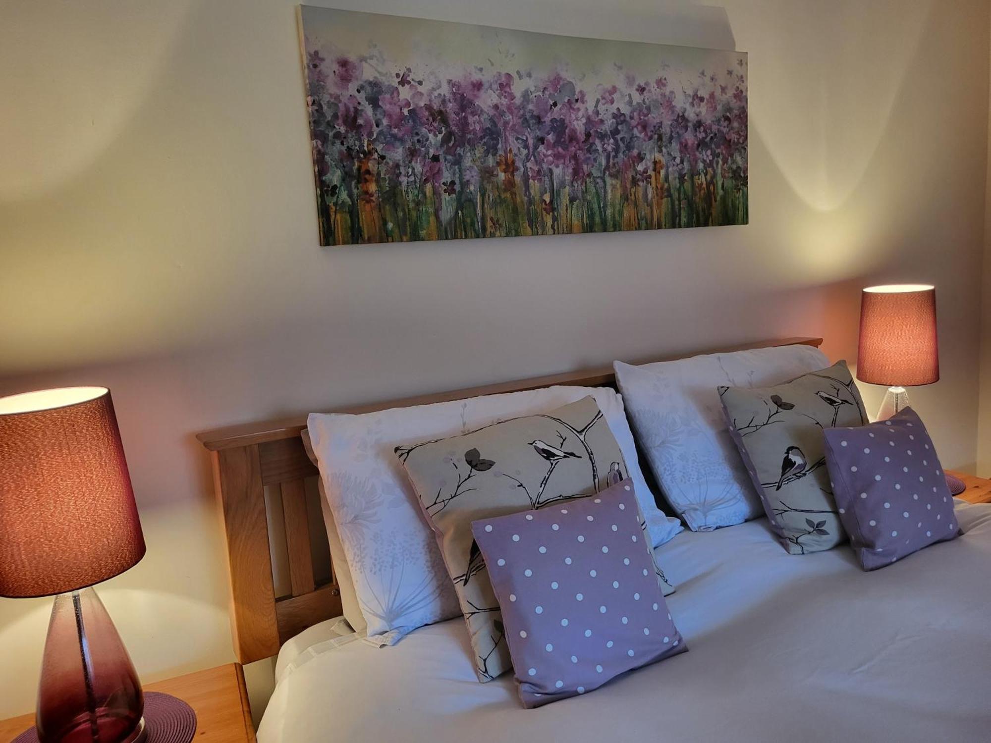 Grayz Townhouse - Free Onsite Parking For 2 Cars Villa Lincoln Eksteriør billede