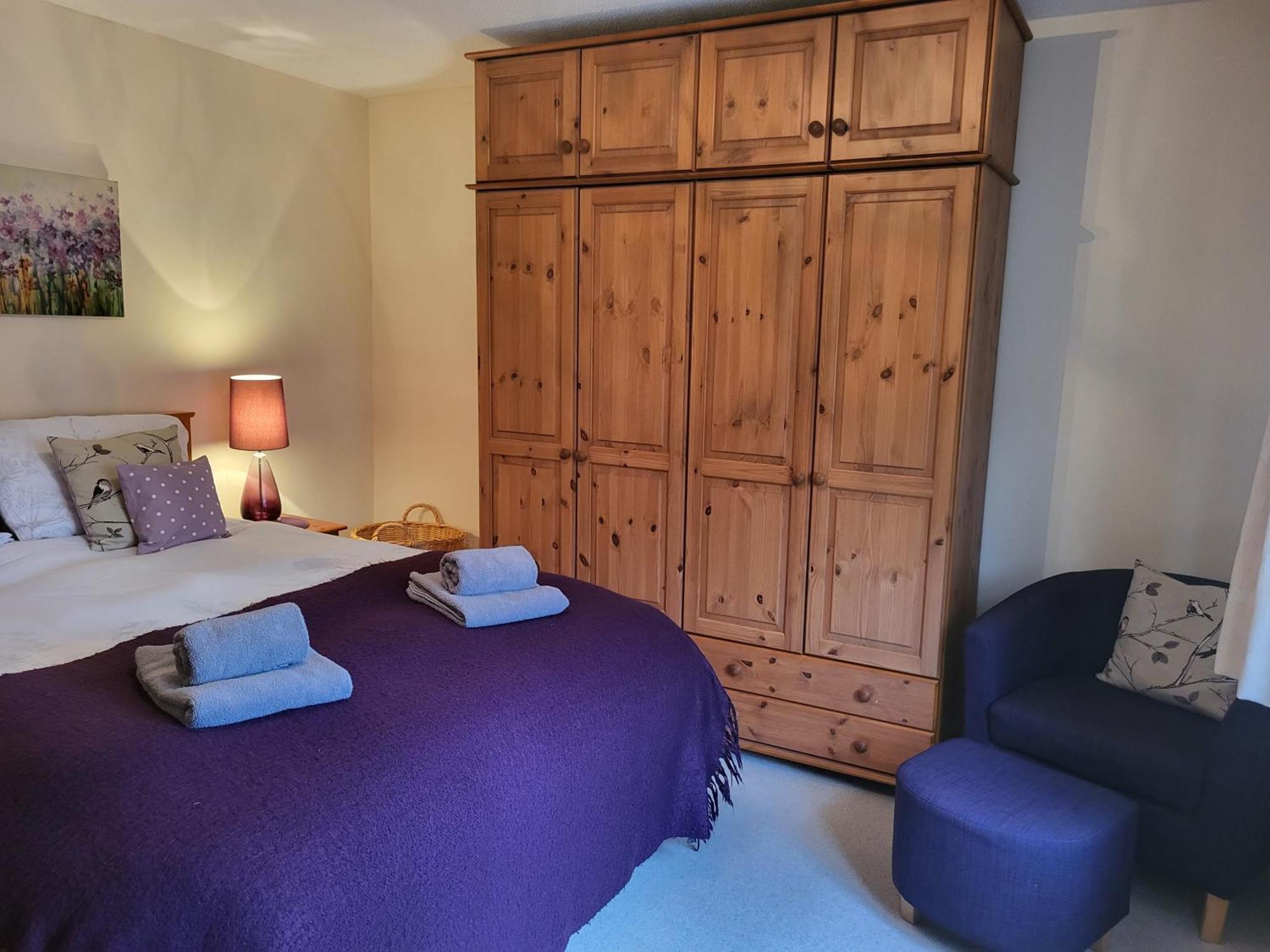Grayz Townhouse - Free Onsite Parking For 2 Cars Villa Lincoln Eksteriør billede